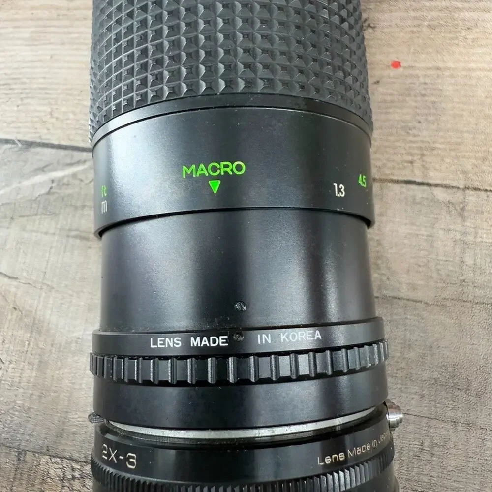 Sakar Lens Auto Zoom 80-200mm 1:3.9 Black